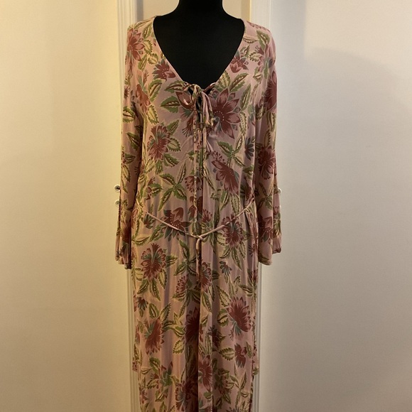 🩶 Faithfull The Brand Pink Floral 3/4 Sleeve Maxi Dress Size 4 - Picture 2 of 7